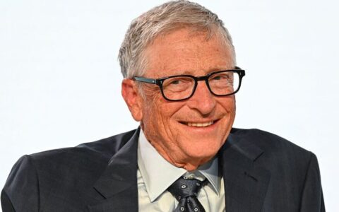 比尔·盖茨基金会重仓这三只股票：市值超300亿美元的长期信仰